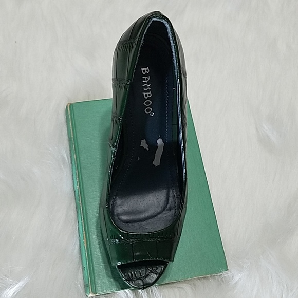 Bamboo - Picture 4 of 7